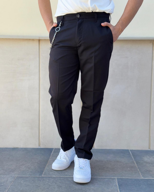 Pantalone Sartoriale Nero con Catena
